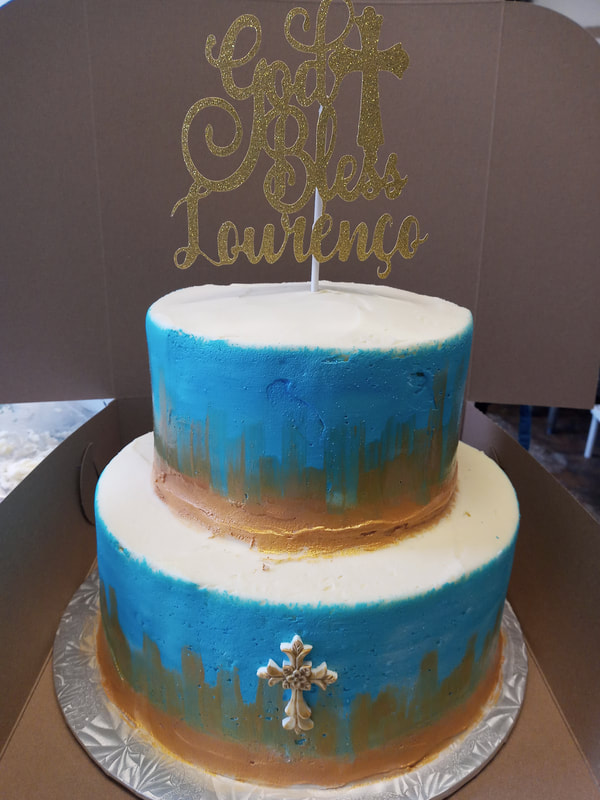 Blue, gold and white cake