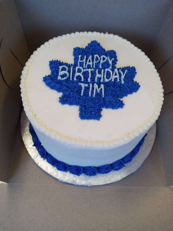 Toronto Maple Leaves cake