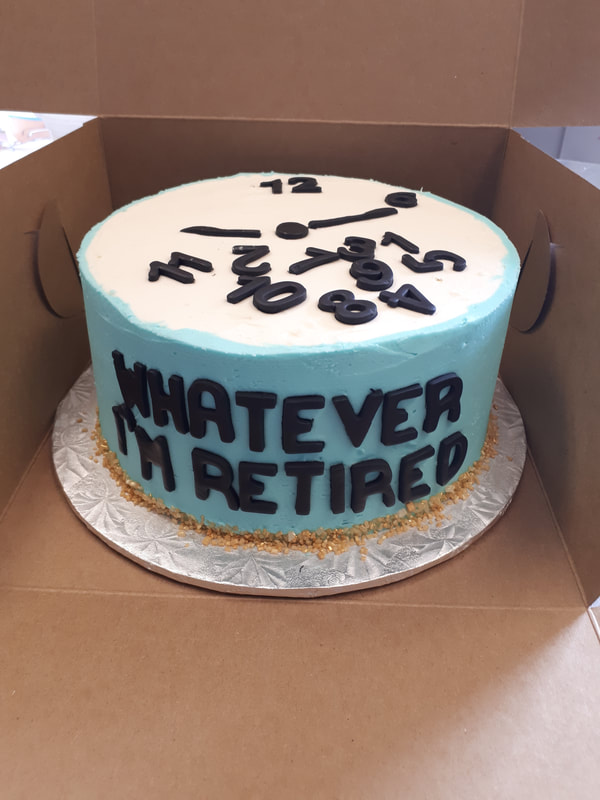 Broken clock retirement cake