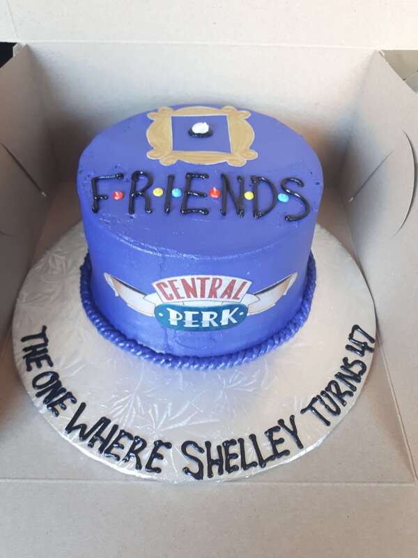 Purple Friends Central Perk cake